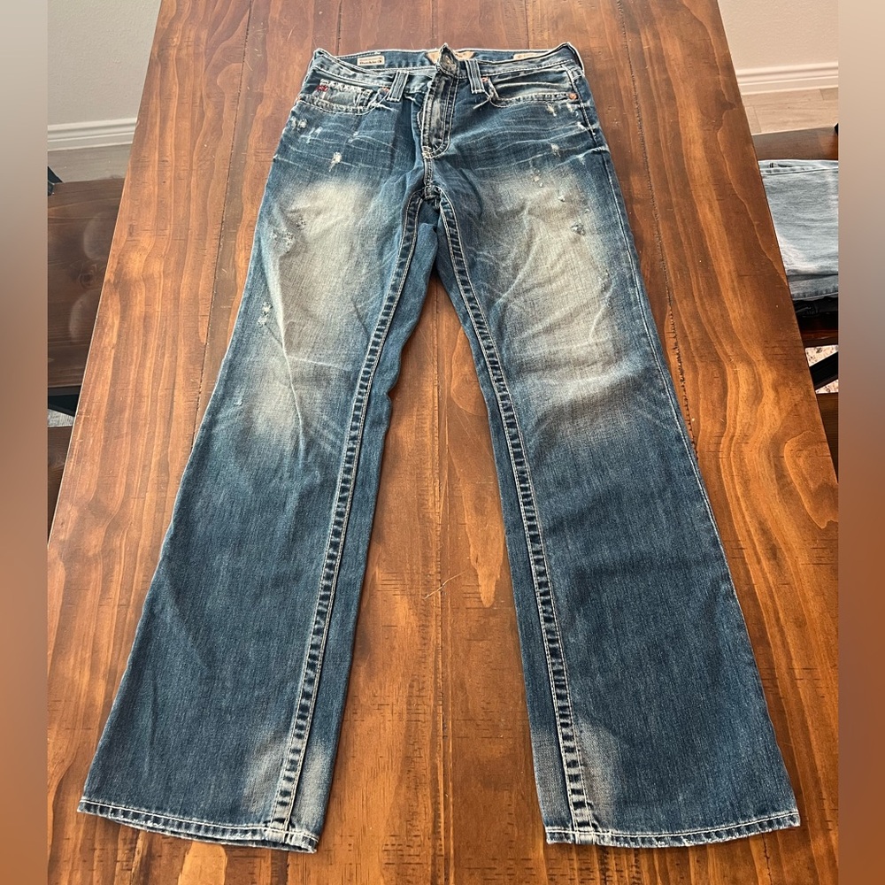 Red Star men’s jeans purchased at Buckle size 30R.